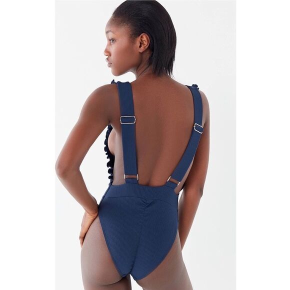 Urban Outfitters x Chloé Rose Primrose Pinafore Ribbed One-Piece Swimsuit - Picture 3 of 6